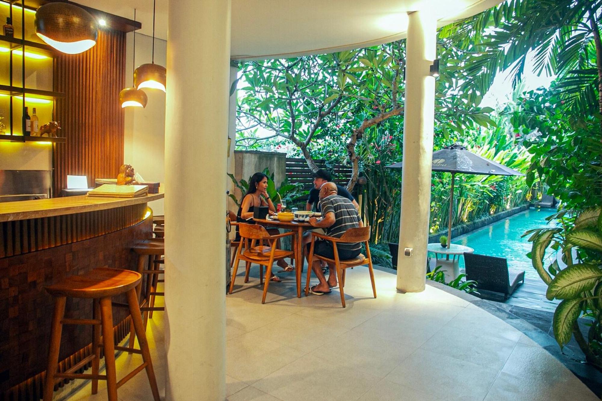 Djabu Seminyak Hotel Denpasar Exteriér fotografie